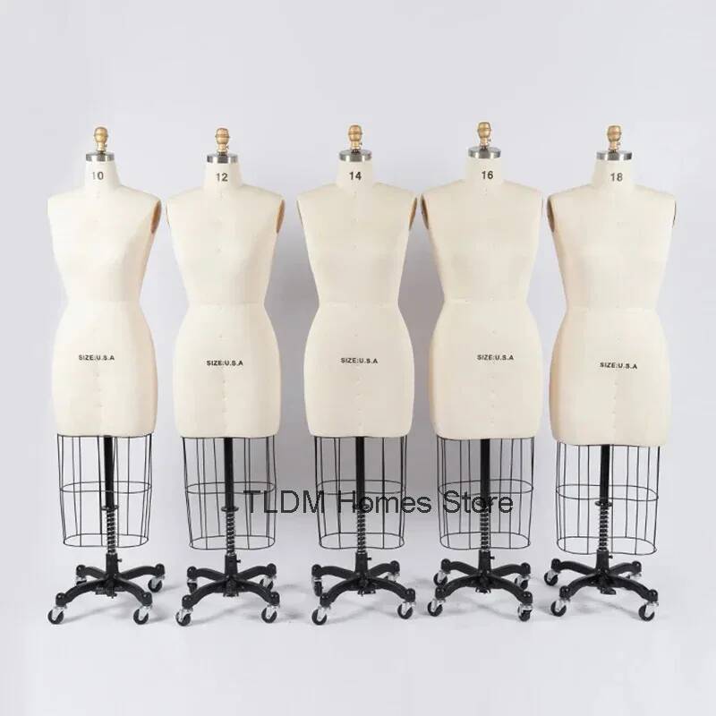 Manichino da Sartoria Regolabi - The Wedding Supply Store recensione e prezzo