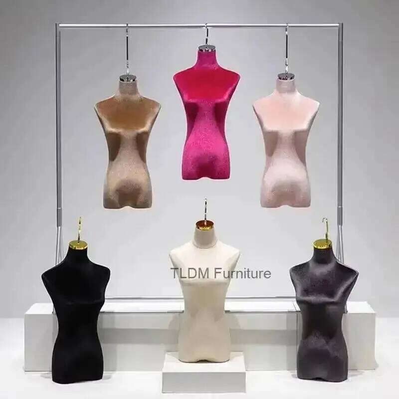 Espositore per Abbigliamento F - The Wedding Supply Store recensione e prezzo